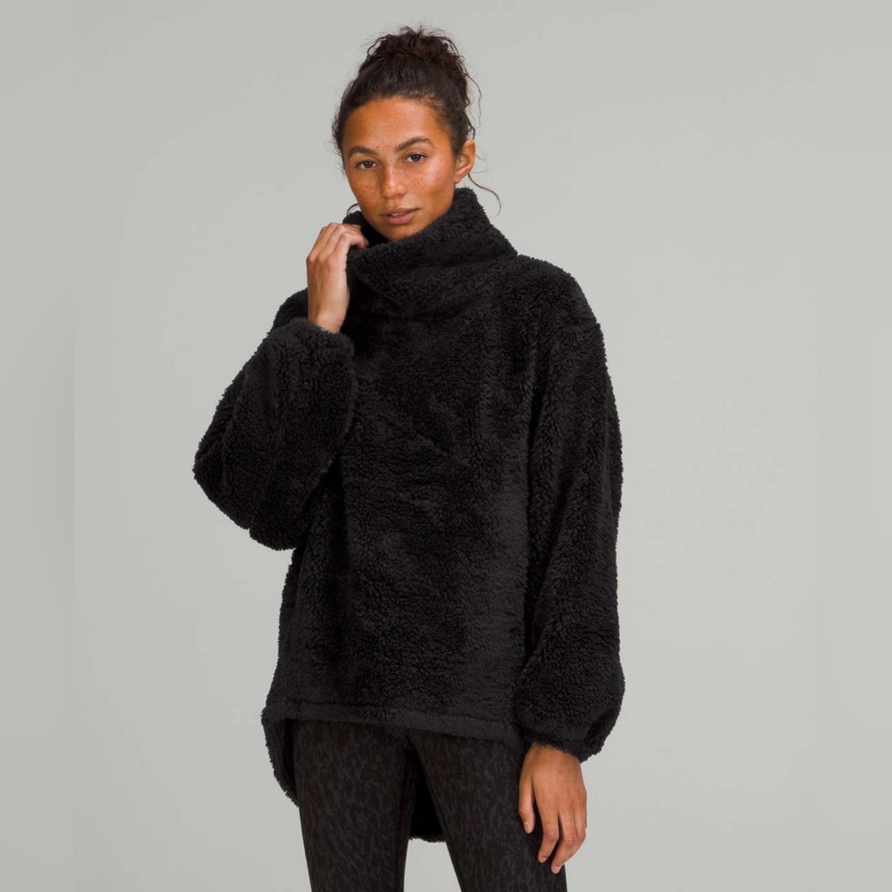 Lululemon Warmth Restore Long Pullover size 4 black